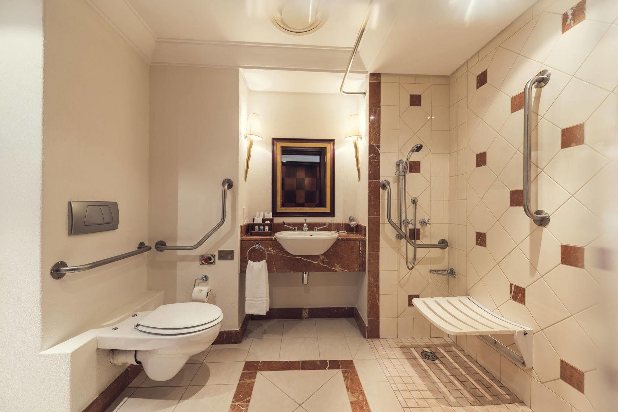 Carnival Club Hotel Йоханнесбург Экстерьер фото