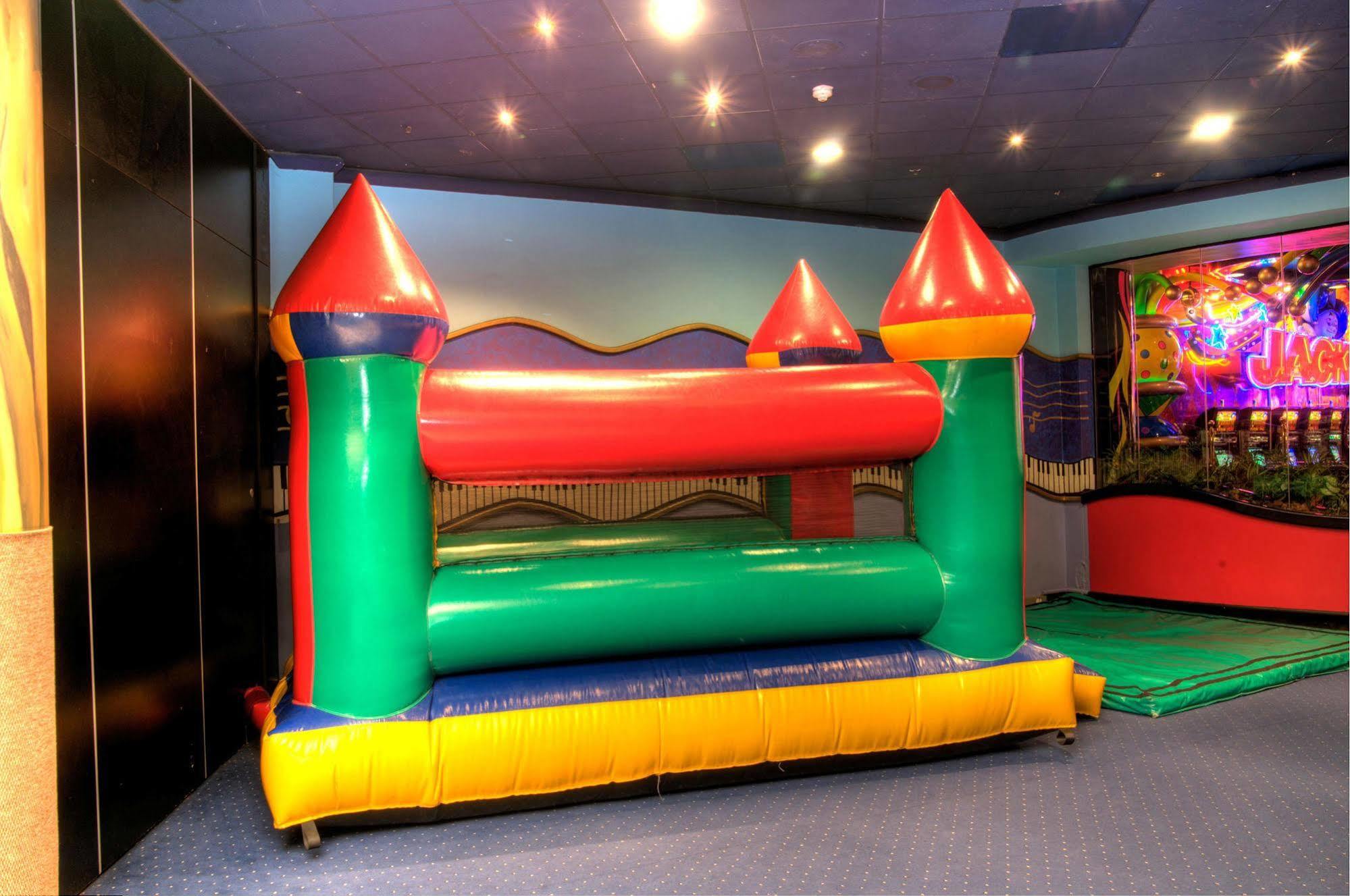 Carnival Club Hotel Йоханнесбург Экстерьер фото